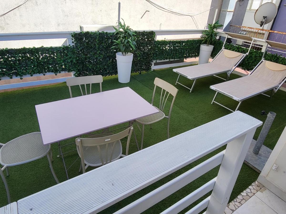 Residence Hotel Le Viole Rimini Extérieur photo