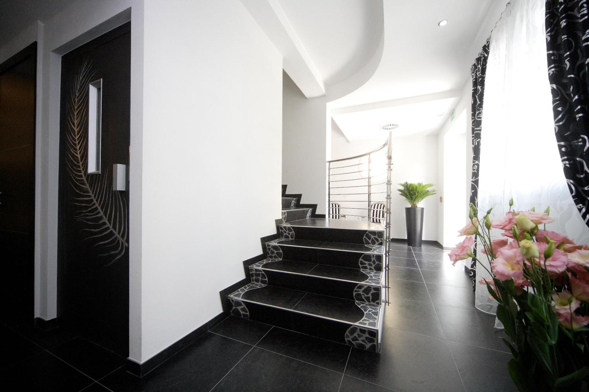 Residence Hotel Le Viole Rimini Extérieur photo