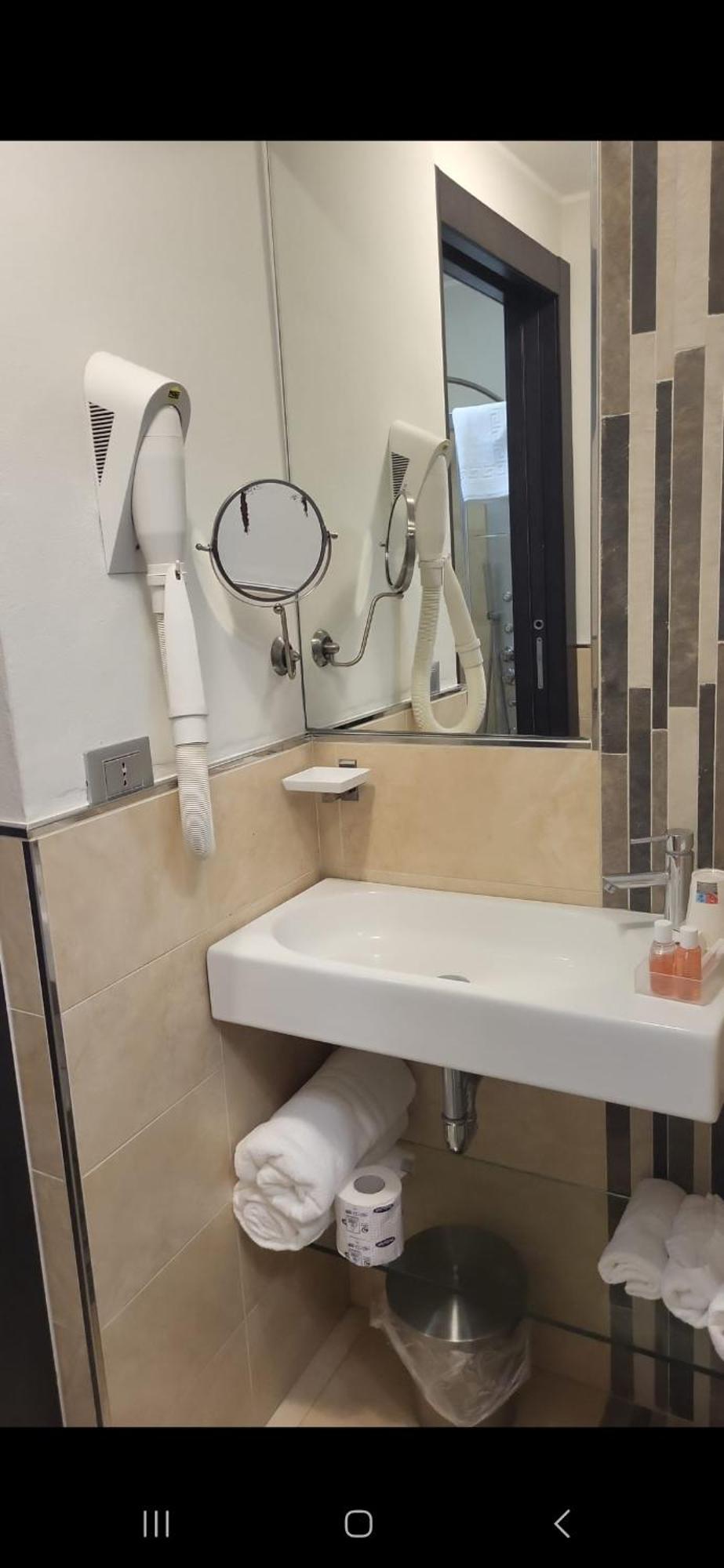 Residence Hotel Le Viole Rimini Extérieur photo