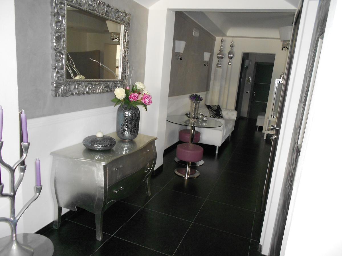 Residence Hotel Le Viole Rimini Extérieur photo