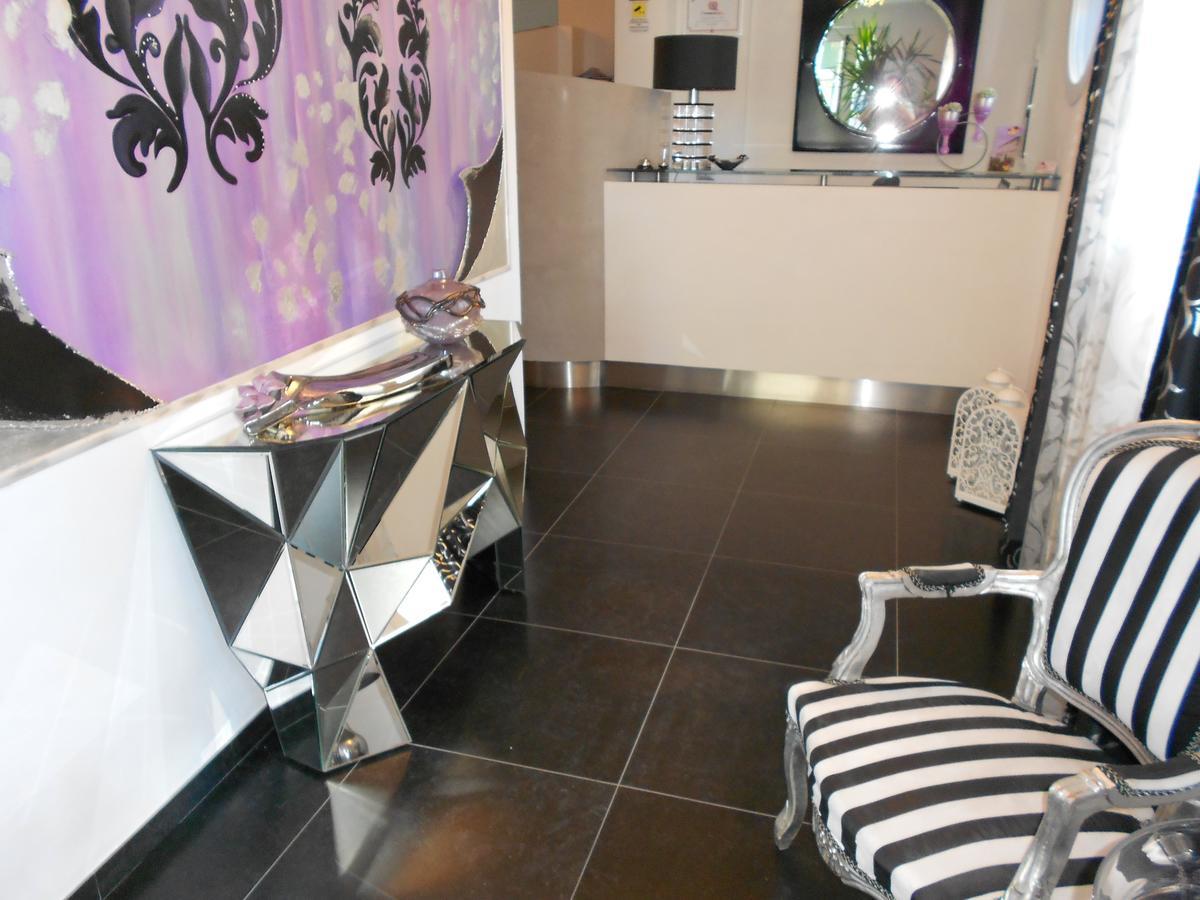 Residence Hotel Le Viole Rimini Extérieur photo