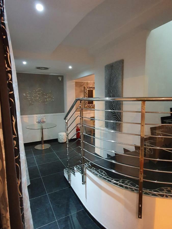 Residence Hotel Le Viole Rimini Extérieur photo
